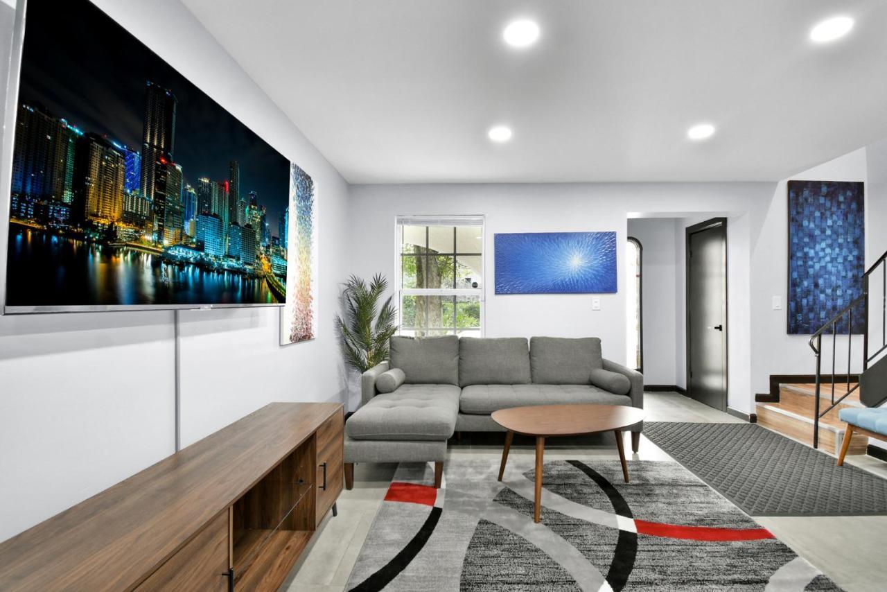 Pousada Wilton Manors Villas - Florida Furnished Living *